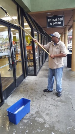 Commercial Window Cleaning Tiburon CA
