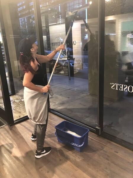Window Cleaning in Richmond, CA (1)